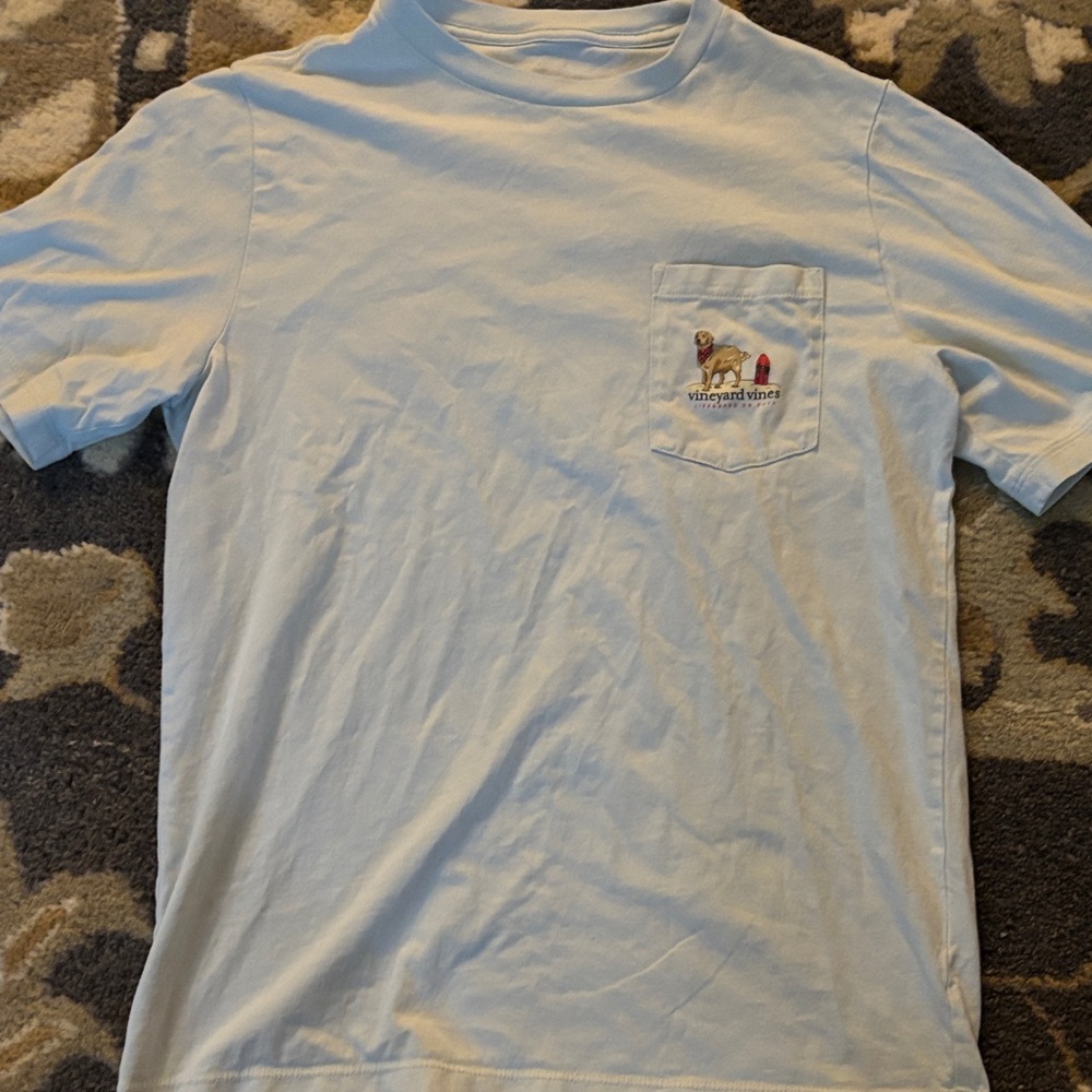 Vineyard Vines Sky Blue Tee with Embroidered Pocket Youth large